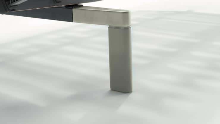 uni_22_designer foot_high