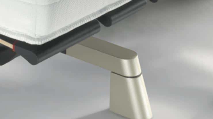 uni_22_designer foot_titanium